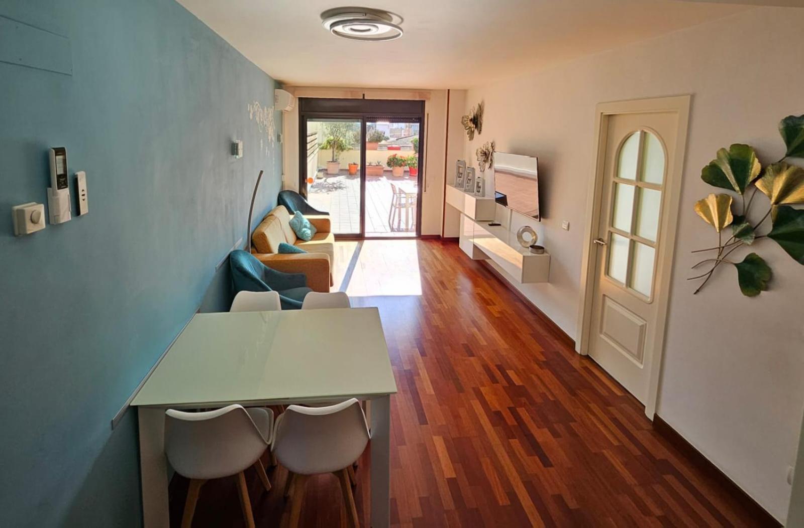 Apartamento Vilallonga Фигерас Екстериор снимка