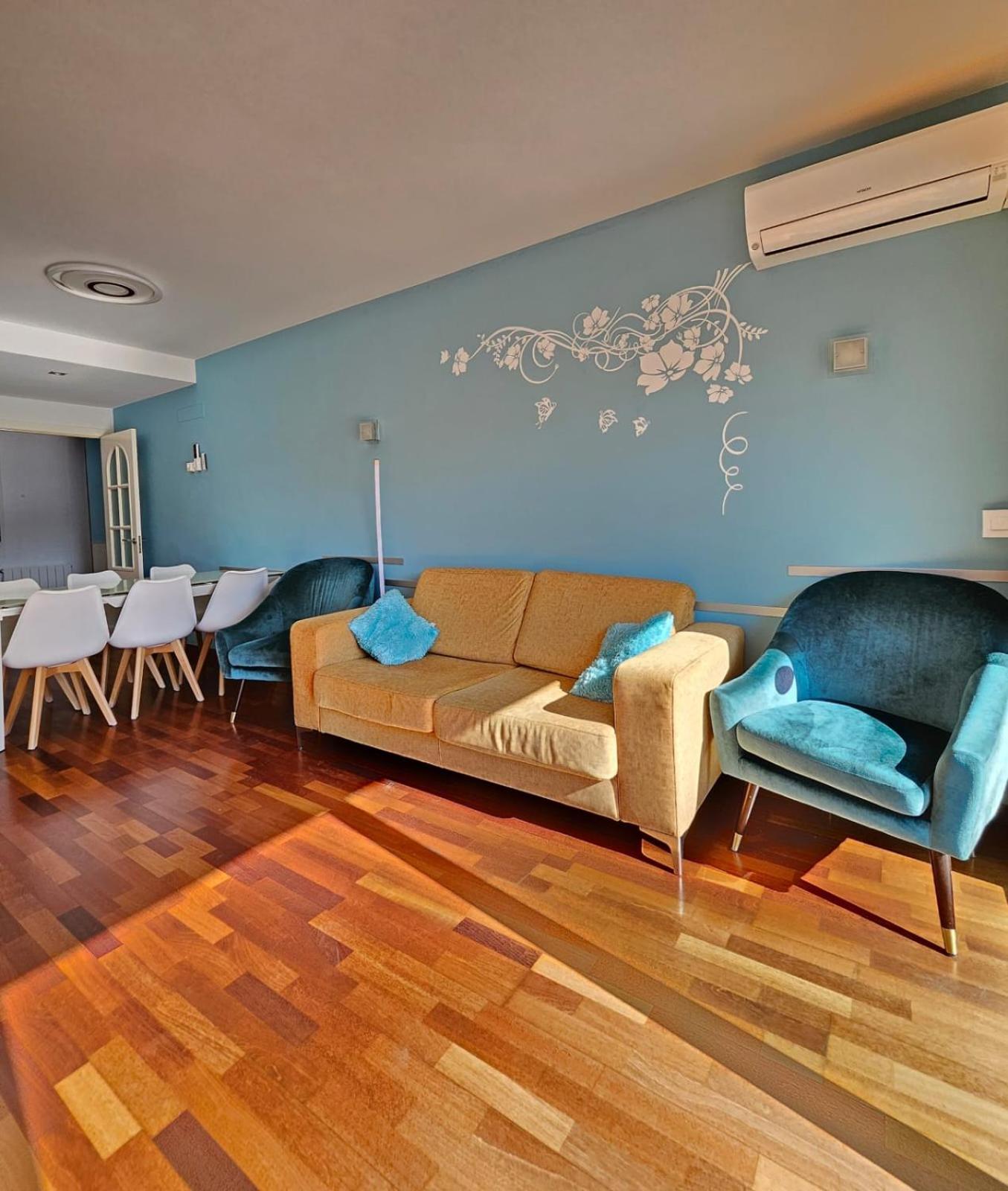 Apartamento Vilallonga Фигерас Екстериор снимка